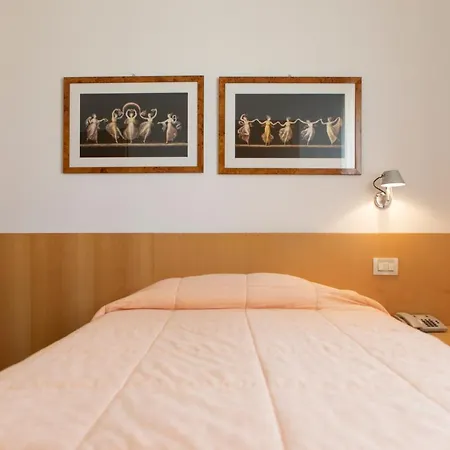 Due Mori تْشيتاديلاّ