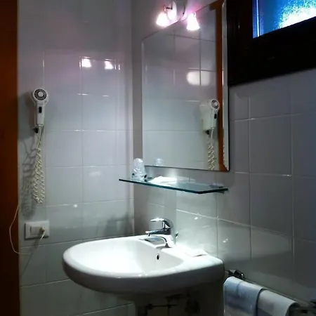 Hotell Due Mori 3*